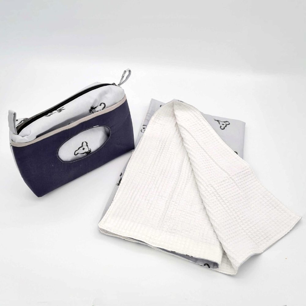 Trousse à langer et son tapis assorti